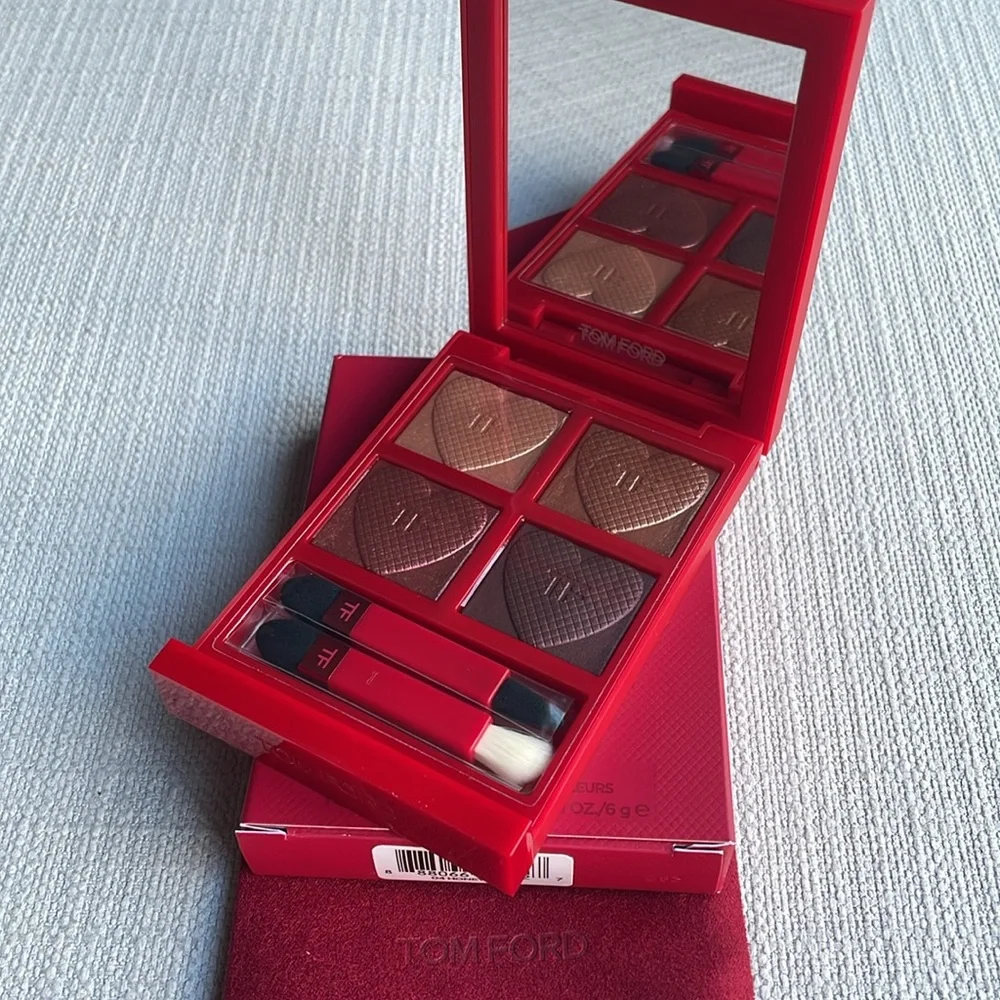 TOM FORD Love Collection Eye Color Quad Eyeshadow Palette - HONEYMOON